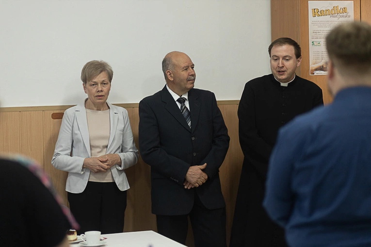 Kolejne spotkanie 17 maja o godz. 17.45. Więcej informacji na stronie randka-malzenska.com.pl.