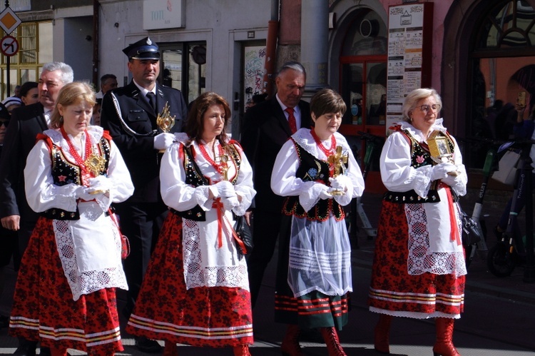 Procesja z Wawelu na Skałkę 2024