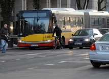 Utrudnienia w związku z pożarem autobusów w Bytomiu