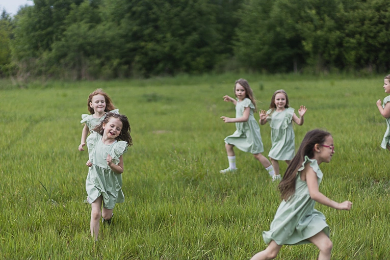 Na planie teledysku "Być jak Ty" scholi wNIEBOgłosy