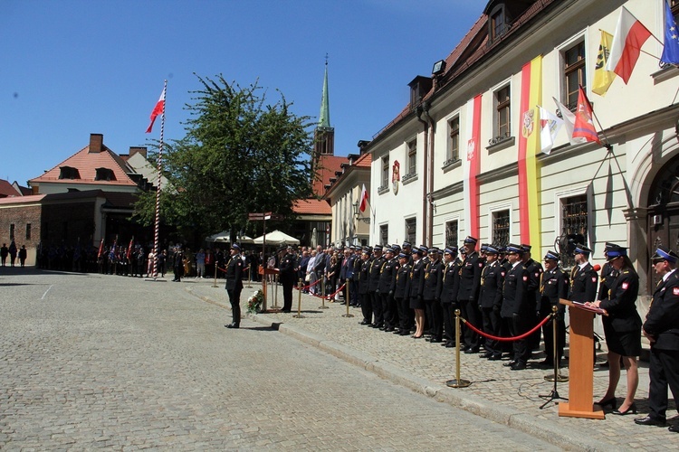 Wojewódzkie obchody Dnia Strażaka we Wrocławiu