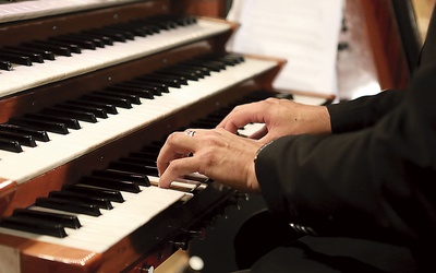 W kształceniu przyszłych kościelnych muzyków ważne są dobra znajomość liturgii oraz formacja.