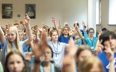 W wydarzeniu udział wzięła młodzież z różnych regionów Polski. 