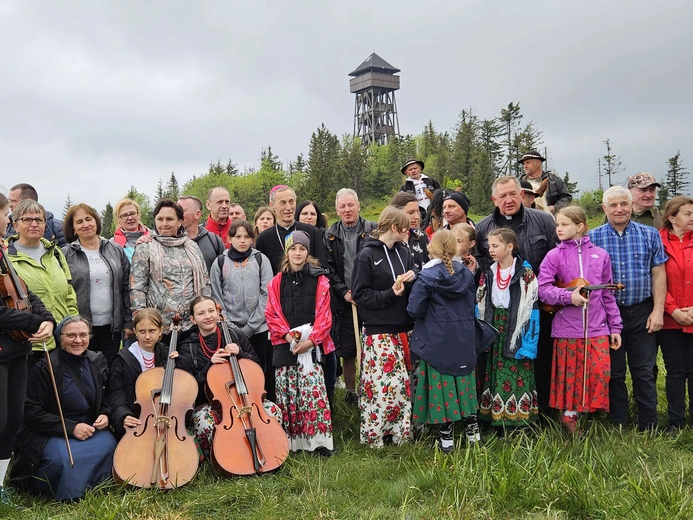 Poświęcenie kaplicy na Lubaniu