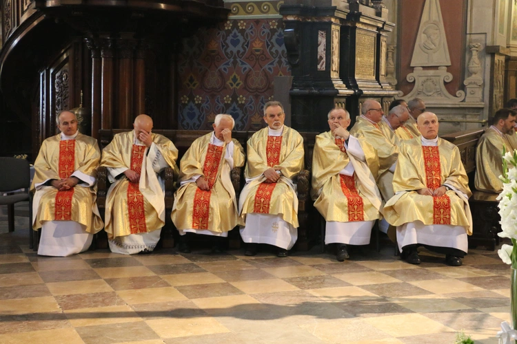 Płock. Rocznica święceń kapłańskich bp. Stułkowskiego