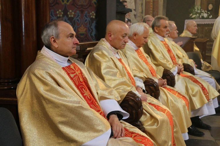 Płock. Rocznica święceń kapłańskich bp. Stułkowskiego