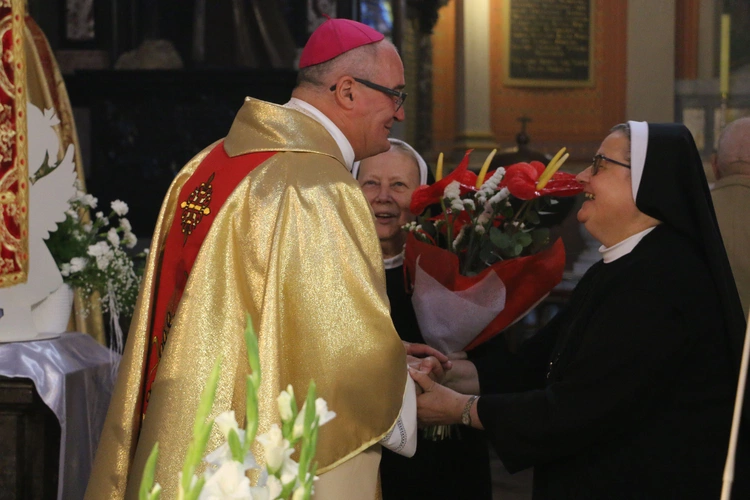 Płock. Rocznica święceń kapłańskich bp. Stułkowskiego