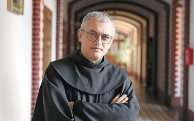 Ojciec Massimo Fusarelli został wybrany na generała całego zakonu podczas kapituły generalnej w Rzymie 13 lipca 2021 roku.Jest 121. następcą św. Franciszka.