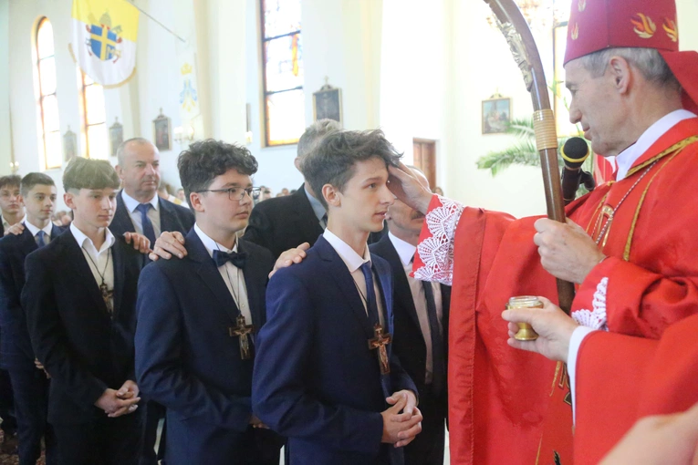 Bierzmowanie w Czermnej 2024