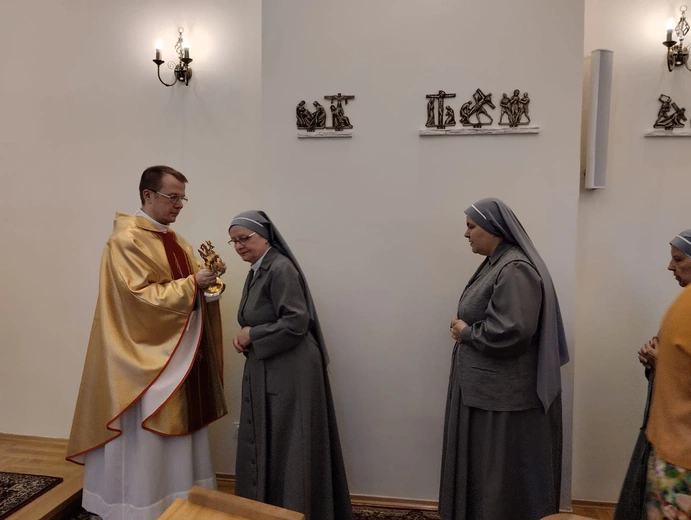 Fatimska grota w przedszkolu sióstr prezentek