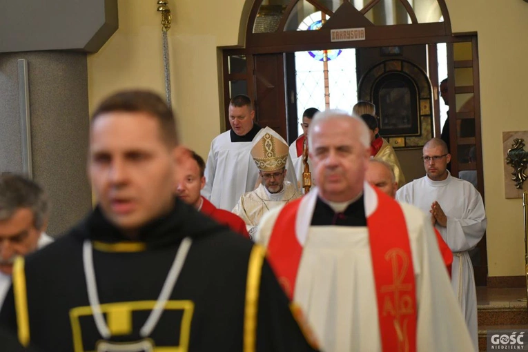 Głogów. Biskup z Boliwii poświecił obraz św. Andrzeja Boboli