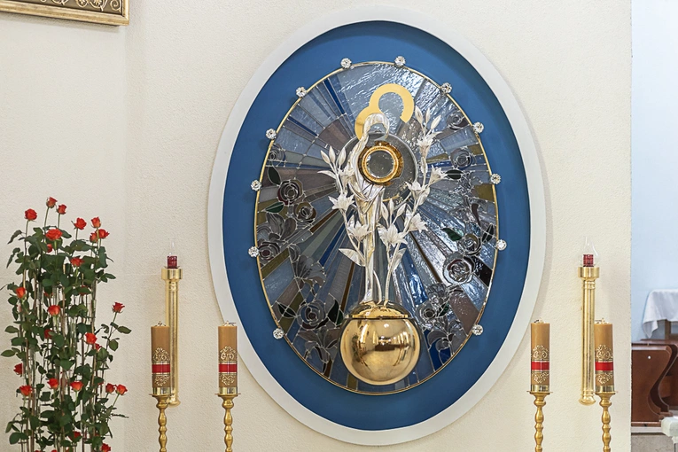 Rozpoczęcie wieczystej adoracji w kościele pw. Królowej Różańca Świętego w Dzierżoniowie