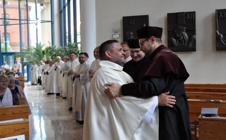 Święcenia kapłańskie w Opolu
