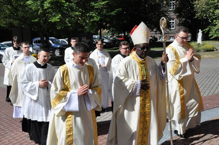 Święcenia kapłańskie w Opolu