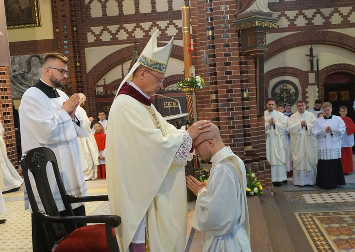 Święcenia ks. Patryka Adlera 