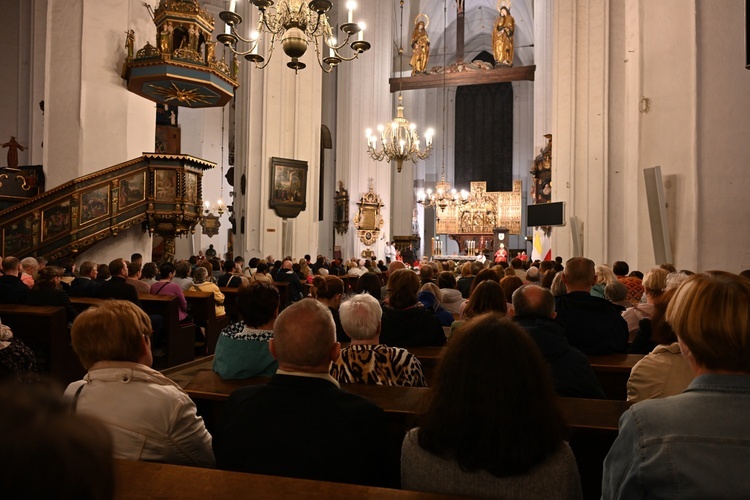 Wigilia Pięćdziesiątnicy w bazylice Mariackiej