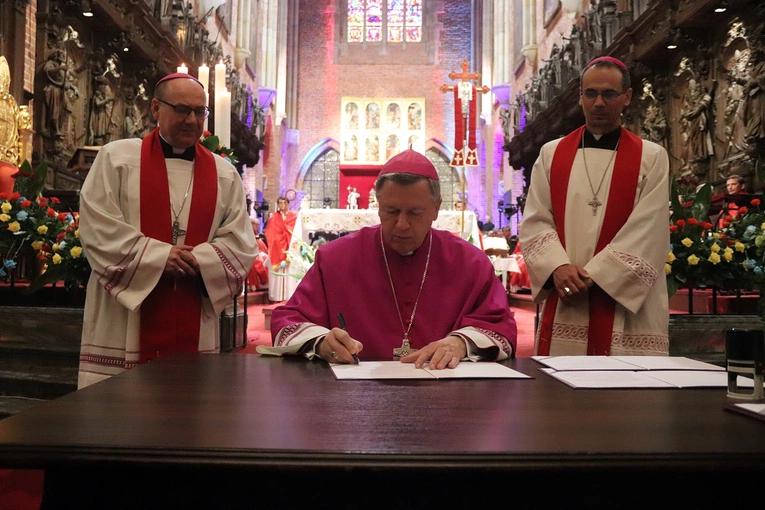 Otwarcie II Synodu Archidiecezji Wrocławskiej