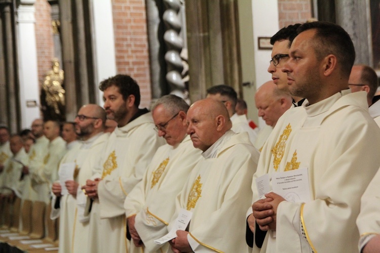 Otwarcie II Synodu Archidiecezji Wrocławskiej - cz. 3