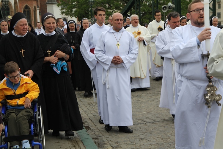 Otwarcie II Synodu Archidiecezji Wrocławskiej - cz. 3