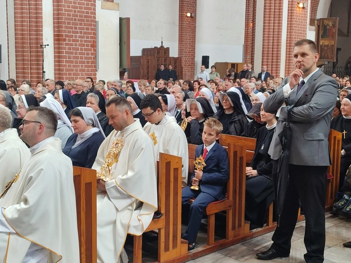 Otwarcie II Synodu Archidiecezji Wrocławskiej - cz. 3