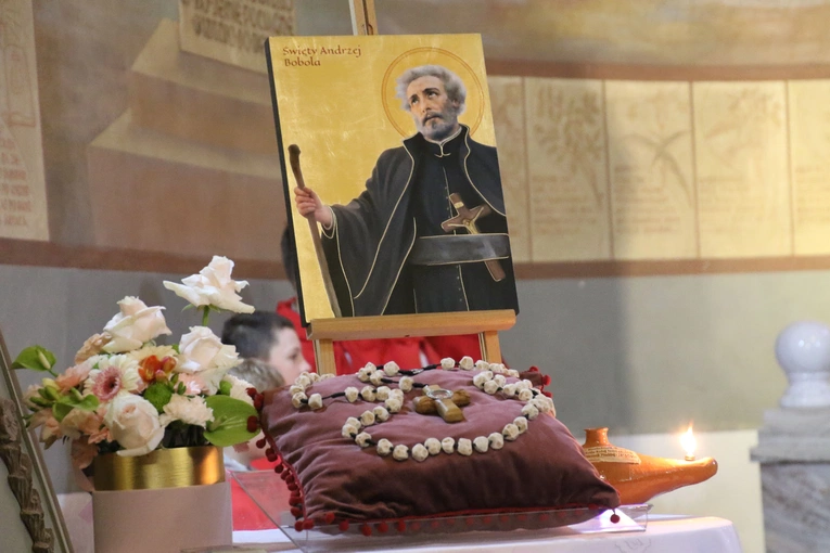 Sikórz. Wprowadzenie relikwii św. Andrzeja Boboli