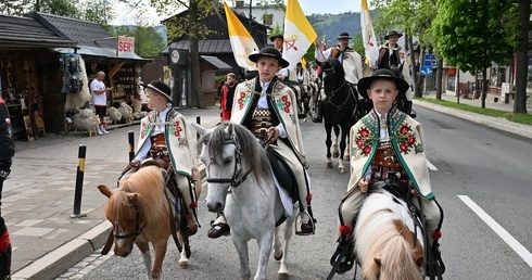 Zakopane. Procesja fatimska przeszła ulicami miasta