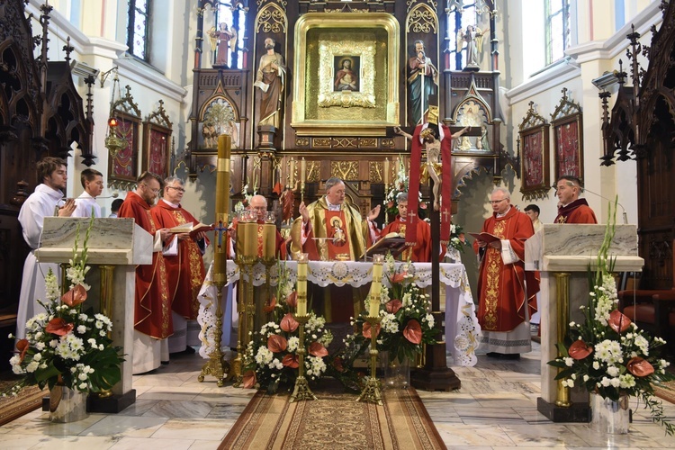 Dziękczynienie za świątynię. 