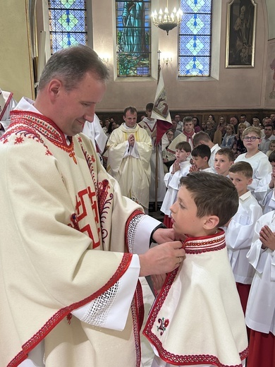 W Łącku przy ołtarzu służy 169 ministrantów i lektorów