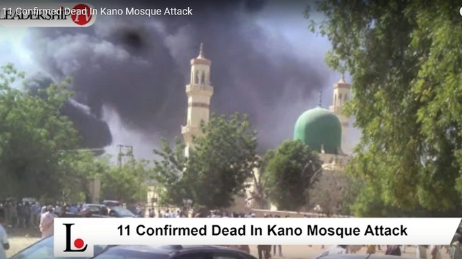 Podpalił meczet podczas modlitwy