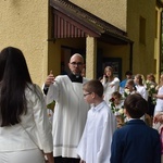 Przygotowania przed wprowadzeniem relikwii bł. rodziny Ulmów