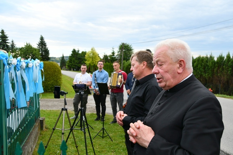 Wojakowa. Jubileusz fundacji kapliczki