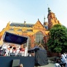 Zeszłoroczna inicjatywa również zakończyła się koncertem   przy katedrze.