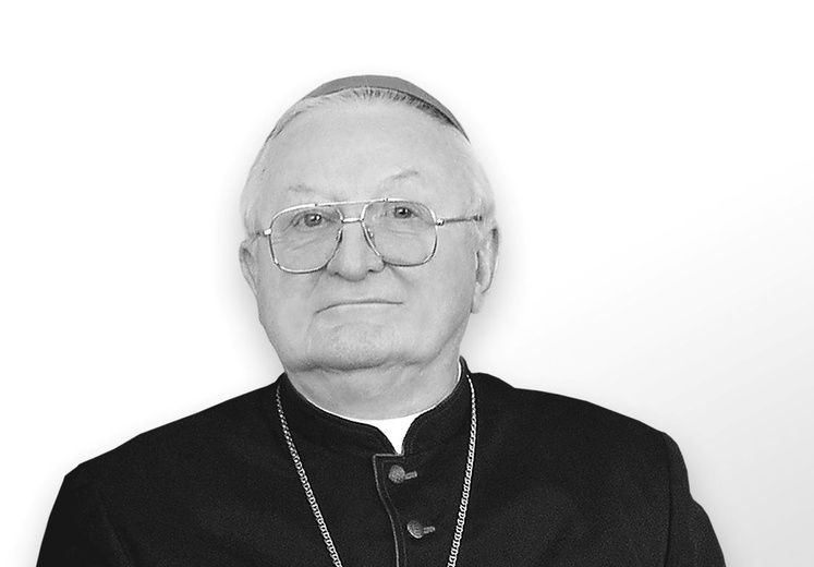 Bp Janusz Zimniak (1933-2024)