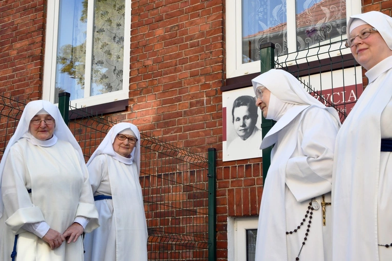 Niepokalanki jednak opuszczają Szczecinek