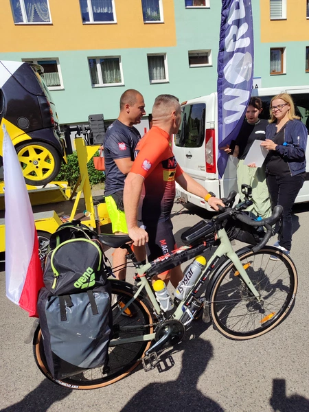 Start IV sezonu akcji "Ja jadę - Ty pomagasz" z Siemianowic do Oslo