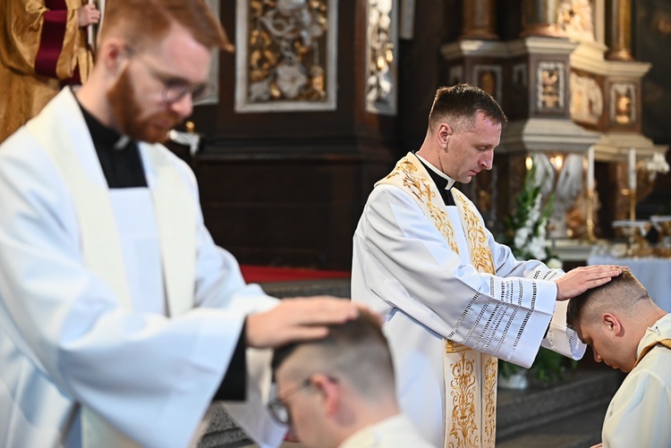 Święcenia w stopniu prezbiteratu