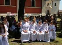 Ponad 500 dzieci dziękowało za dar Pierwszej Komunii Świętej.
