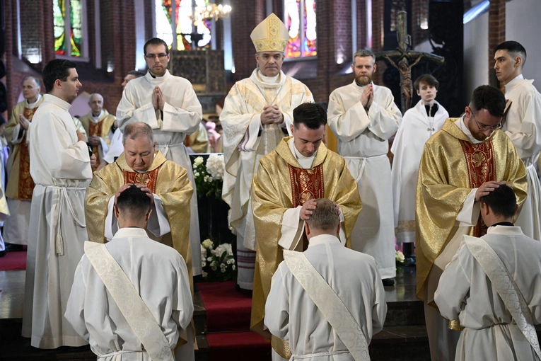 Święcenia prezbiteratu