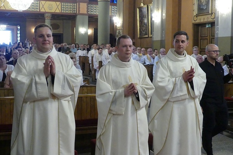 Od soboty 25 maja mamy sześciu nowych kapłanów