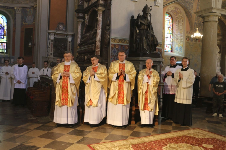 Płock. Święcenia diakonatu