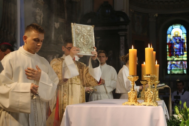 Płock. Święcenia diakonatu