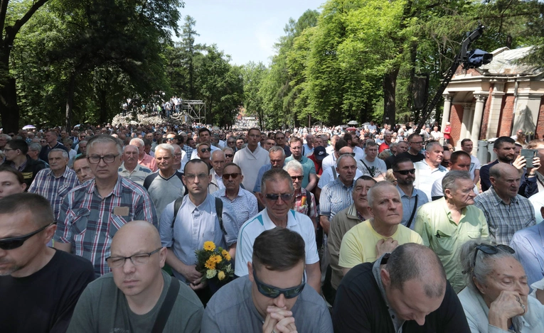 Pielgrzymka mężczyzn do Piekar część 3