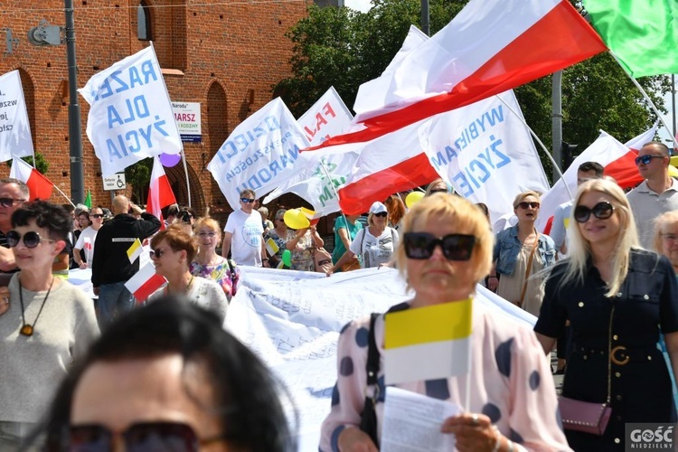 Marsz dla Życia i Rodziny przeszedł ulicami Gorzowa Wlkp.