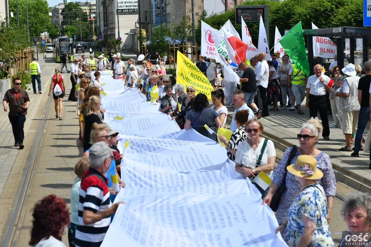 Marsz dla Życia i Rodziny przeszedł ulicami Gorzowa Wlkp.