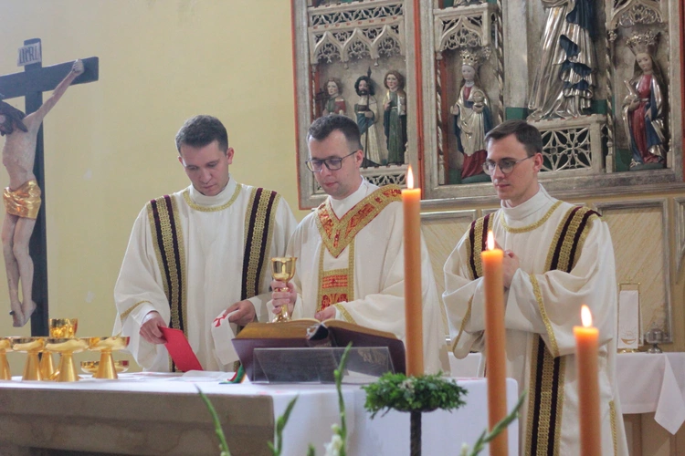 Neoprezbiter z Rząsin