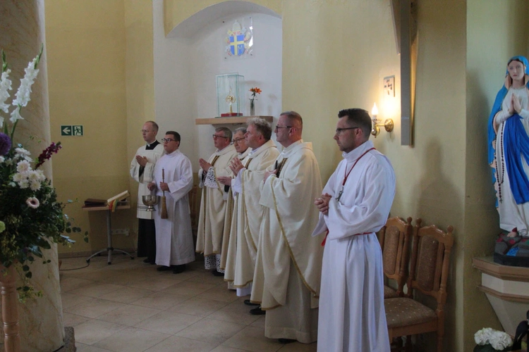 Neoprezbiter z Rząsin