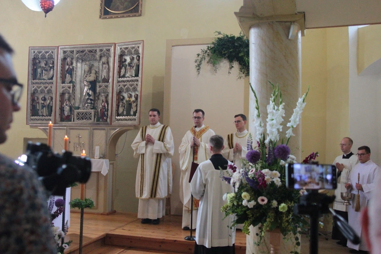 Neoprezbiter z Rząsin