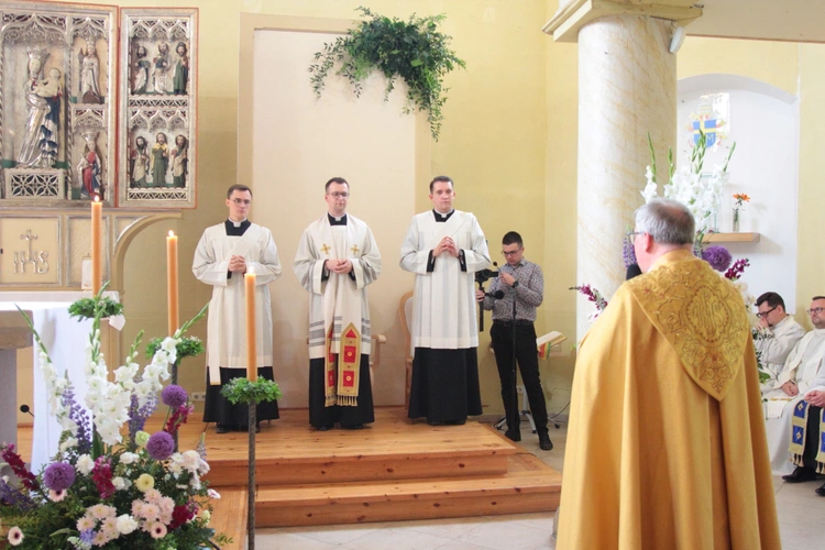 Neoprezbiter z Rząsin