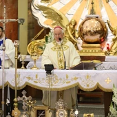 Eucharystii przewodniczył bp Andrzej F. Dziuba. Wraz z nim modlili się kapłani z dekanatu a także goście z Madagaskaru.