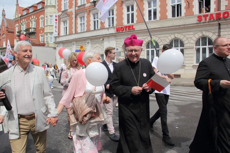 XIV Słupski Marsz dla Życia i Rodziny